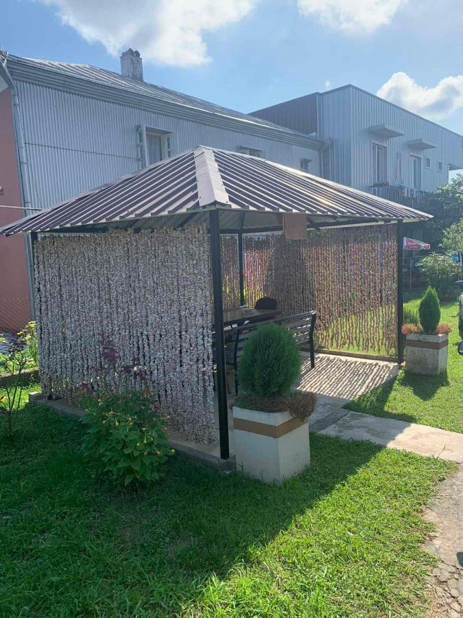 דירה Guest House Kobuleti
